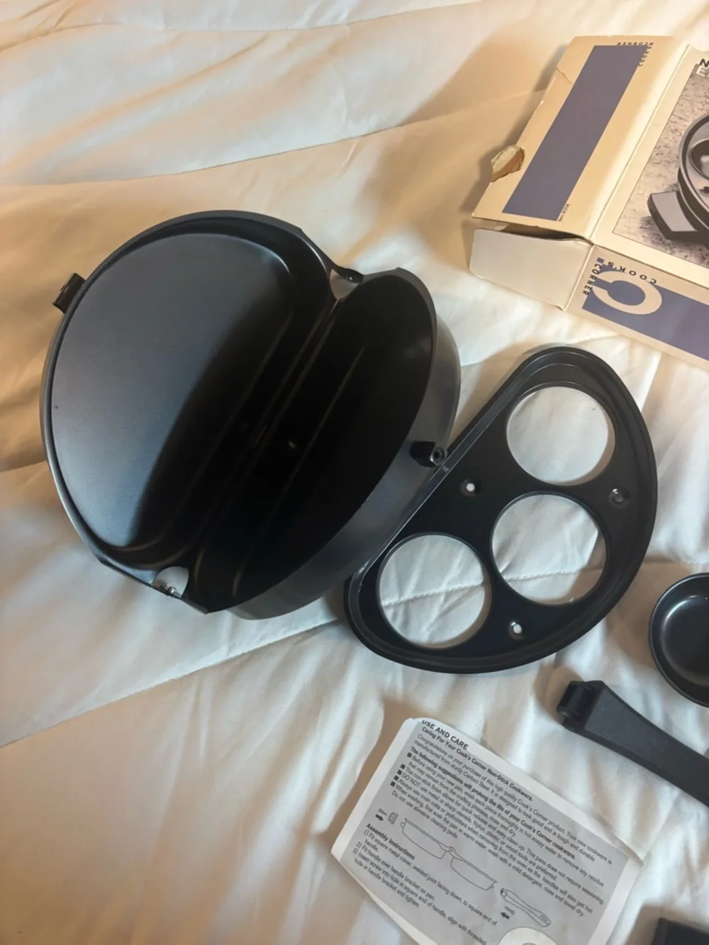 Cooks Corner Non-Stick Carbon Steel Egg Poacher & Omelet Pan - Black like new